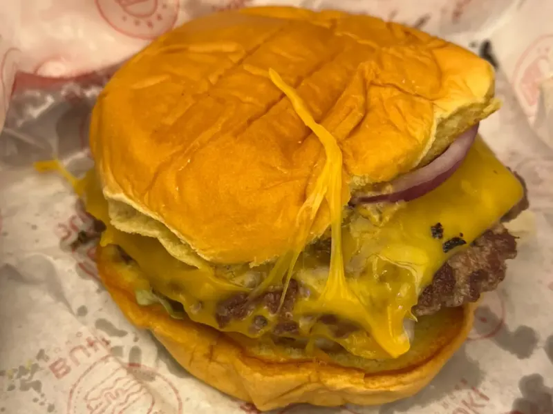 Buki Burger (Roma Norte): reseña honesta, menú y precios